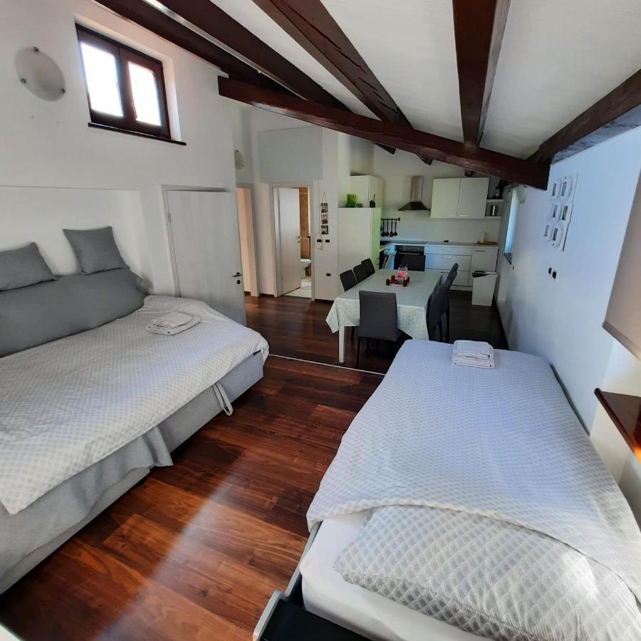Apartma Rok Apartment *